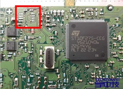n7fh88840L98heJ9.jpg