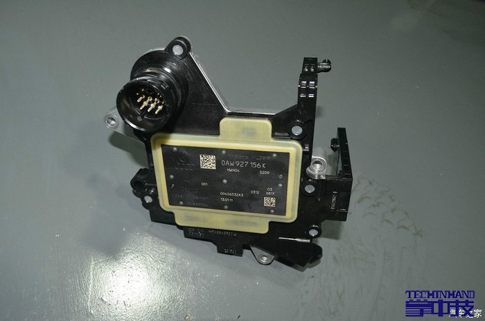 75114020_34.jpg